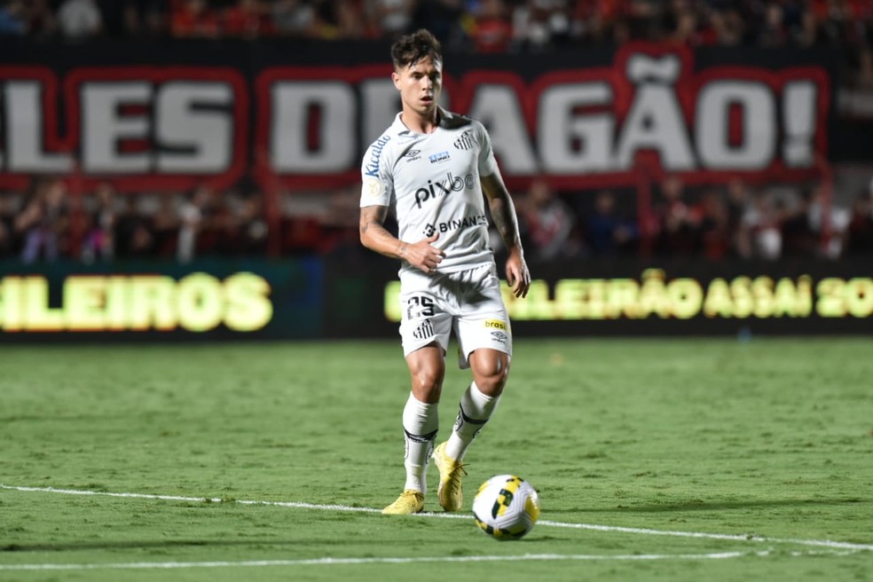 Vinicius Zanocelo - Atlético-GO x Santos