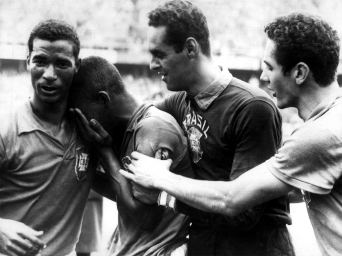 Da esquerda para a direita: Didi, Pelé, Gylmar e Orlando. Foto: In My Ear
